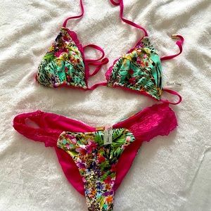 Beach Bunny Reversible bikini